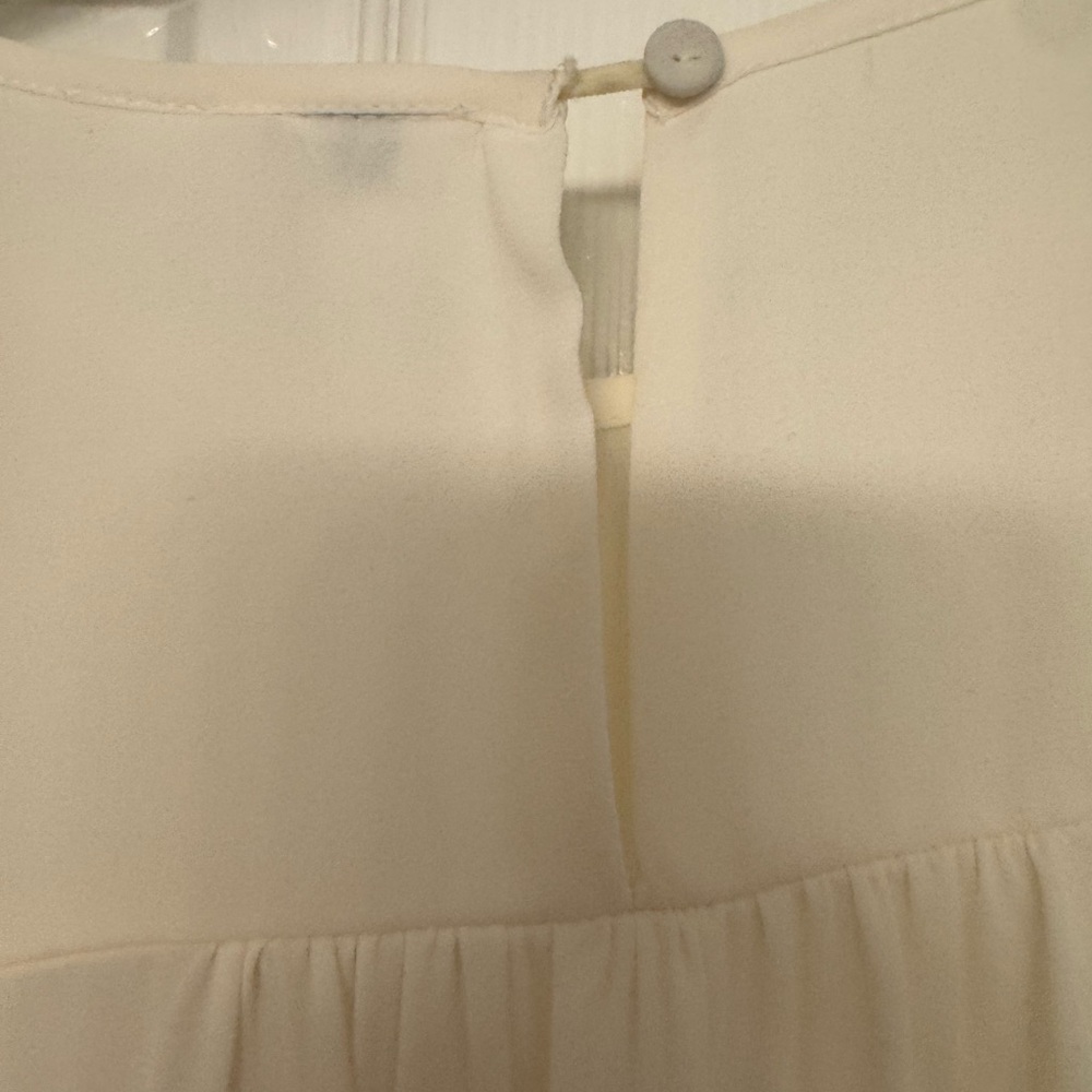 Daniel Rainn Cream Ruffle Sleeve Blouse - Picture 5 of 5